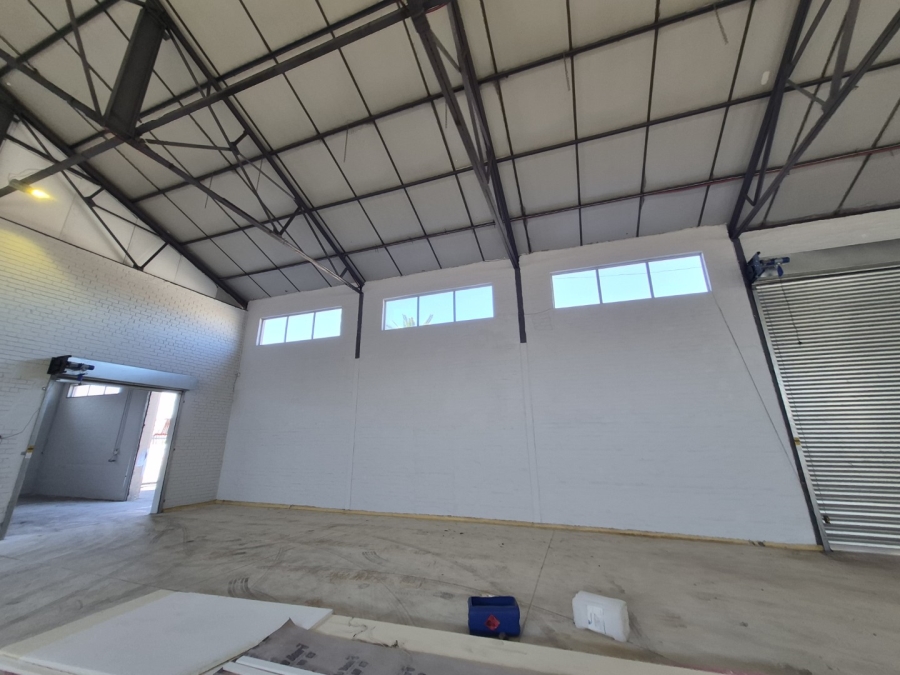 To Let Commercial Property for Rent in Maitland Western Cape